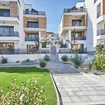 Apartment Maestra Bamboo Luxury - Free Parking Sozopol