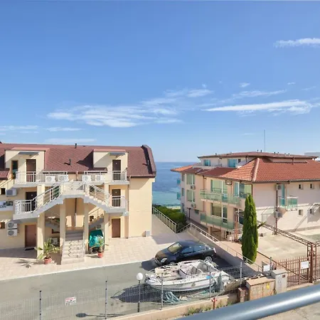 Maestra Bamboo Luxury - Free Parking Апартаменти Созополь